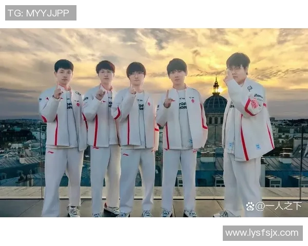 电竞新闻热议英雄联盟TES战队意识变革对职业电竞发展的深远影响